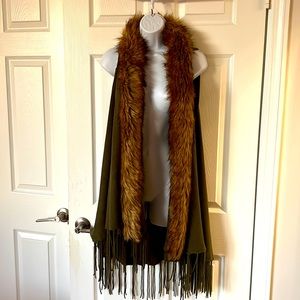 Fur Hunter Green Sweater